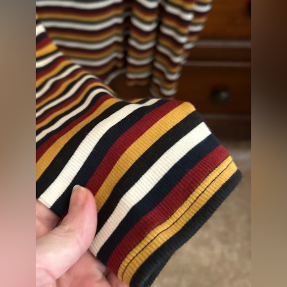 NWOT Veronica Beard Cedar Striped Puff Sleeve Multicolor Turtleneck Sweater - Picture 10 of 15